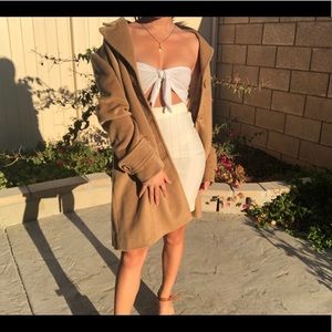 Moda De Collection: Coat (Medium)